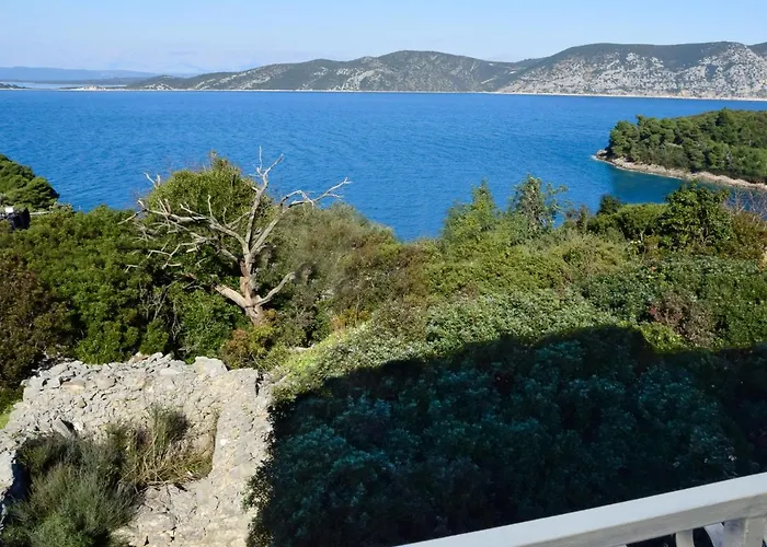 Lolita By Interhome * Račišće