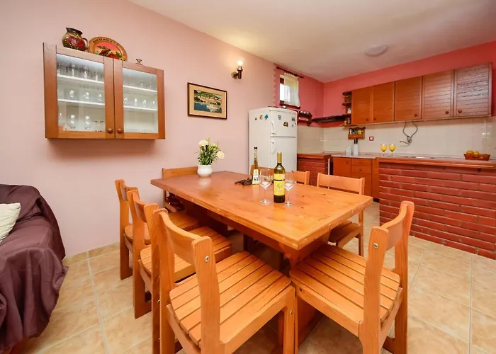 Lolita By Interhome بيت للعطل