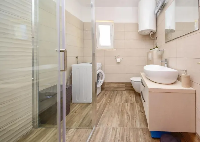 Lolita By Interhome بيت للعطل